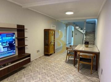 Casa · 232m² · 4 Quartos · 2 Vagas · Casa com 232 m², 4 quartos sendo 4 suítes à venda no bairro Chácara Santo Antônio.