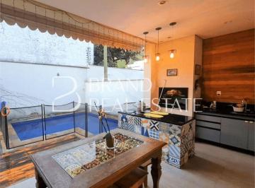 Casa · 396m² · 4 Quartos · 3 Vagas · Linda casa com espaço gourmet á venda em condomínio fechado, localizado no Alto da Boa Vista.