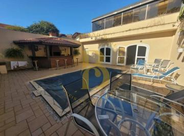 Casa · 350m² · 4 Quartos · 4 Vagas · Casa com 350 m², 4 quartos sendo 3 suítes à venda no bairro Planalto Paulista.