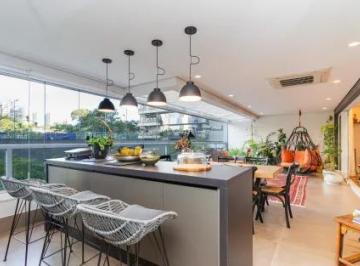 Apartamento · 231m² · 3 Quartos · 3 Vagas · Garden com 231 m², 3 quartos sendo 3 suítes à venda no bairro Santo Amaro.