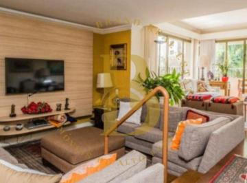 Apartamento · 271m² · 4 Quartos · 4 Vagas · Apartamento com 271 m², 4 quartos sendo 2 suítes à venda no bairro Real Parque.