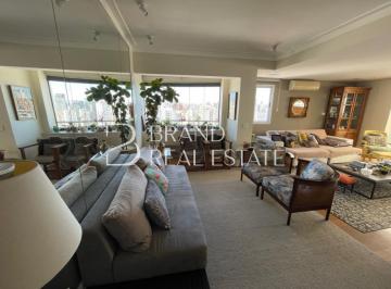 Apartamento · 210m² · 3 Quartos · 3 Vagas · Cobertura triplex à venda, com 210 m², 3 quartos sendo 2 suítes, na Vila Nova Conceição.
