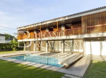 Casa · 1345m² · 5 Quartos · 6 Vagas · Casa para locação de 1345 m², com 5 suítes, piscina, sauna e 06 vagas no Cidade Jardim.