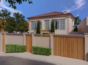 Casa · 450m² · 4 Quartos · 4 Vagas · Casa contemporânea com 450 m² próximo ao Shopping Cidade Jardim