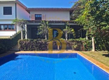 Casa · 500m² · 5 Quartos · 4 Vagas · Casa de vila com 500 m², 5 quartos sendo 3 suítes à venda no bairro Morumbi.