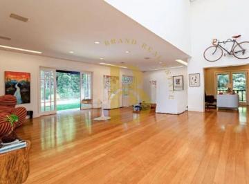 Casa · 613m² · 4 Quartos · 4 Vagas · Casa á venda de no Jardim Guedala I 613m², com 4 suítes I 4 vagas I piscina I quintal