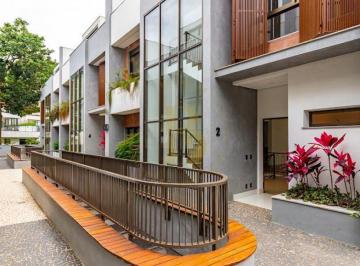 Casa · 337m² · 4 Quartos · 4 Vagas · Casa de condomínio com acabamentos modernos, localizado no Jardim dos Estados.