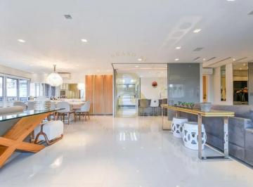Apartamento · 280m² · 3 Quartos · 3 Vagas · Apartamento com 280 m², 4 quartos sendo 3 suítes à venda na Vila Nova Conceição.