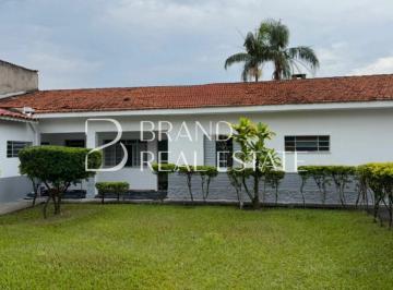 Casa · 252m² · 3 Quartos · 10 Vagas · Casa reformada à venda ou locação de 252m², em terreno de 1000m² no bairro Alvinópolis - Atibaia