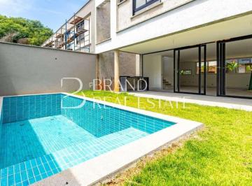 Casa · 450m² · 4 Quartos · 4 Vagas · Casa de condomínio com 450 m², 4 quartos sendo 4 suítes à venda no bairro Alto da Boa Vista.