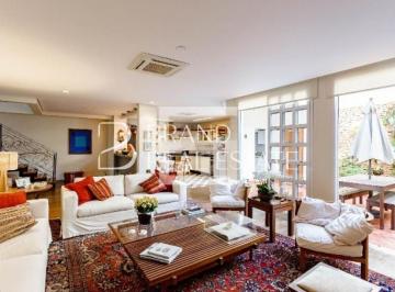 Casa · 265m² · 3 Quartos · 1 Vaga · Casa com 265 m², 3 quartos sendo 3 suítes à venda no bairro Vila Nova Conceição.