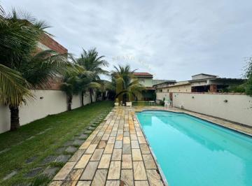 Casa · 350m² · 5 Quartos · 5 Vagas · Casa com 350 m², 5 quartos sendo 4 suítes à venda no bairro Guaratiba.