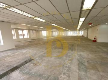 Comercial · 935m² · 22 Vagas · Comercial com 935.4 m², para alugar no bairro Chácara Santo Antônio.