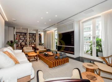 Apartamento · 204m² · 2 Quartos · 2 Vagas · Apartamento á venda com 204m², 02 suítes e 02 vagas à venda no bairro Jardim América.