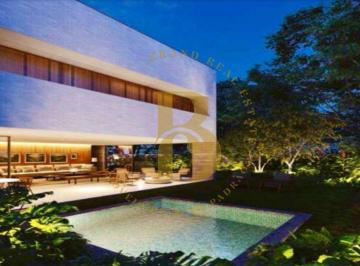 Casa · 671m² · 3 Quartos · 4 Vagas · Casa de condomínio com 670.9 m², 3 quartos sendo 3 suítes à venda no bairro Jardim Cordeiro.