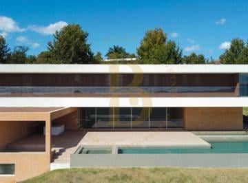 Casa · 1486m² · 6 Quartos · 3 Vagas · Casa de condomínio com 1486.0 m², à venda no