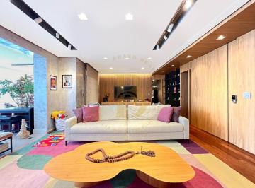 Apartamento · 226m² · 3 Quartos · 4 Vagas · Apartamento com 226 m², 3 quartos sendo 3 suítes à venda no bairro Vila Nova Conceição.