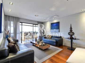 Apartamento · 275m² · 4 Quartos · 4 Vagas · Apartamento moderno localizado em Moema.