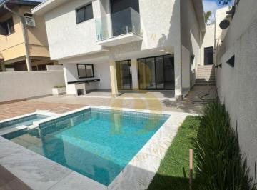 Casa · 310m² · 3 Quartos · 6 Vagas · Casa á venda no Residencial 3 em Alphaville, 310 m², 3 suítes e 6 vagas.