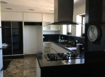 Apartamento · 590m² · 4 Quartos · 4 Vagas · Apartamento com 590 m², 4 quartos sendo 4 suítes à venda no bairro Saúde.