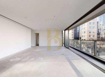 Apartamento · 229m² · 3 Quartos · 4 Vagas · Apartamento com design contemporâneo, localizado no coração do Itaim Bibi.