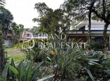 Casa · 553m² · 5 Quartos · 6 Vagas · Casa com 553 m², 5 suítes, 6 vagas à venda no Jardim Luzitania.