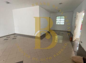 Casa · 400m² · 4 Quartos · 6 Vagas · Casa com 400 m², 4 quartos sendo 2 suítes à venda no bairro Boaçava.