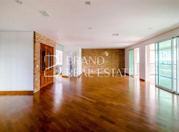 Apartamento · 231m² · 3 Quartos · 4 Vagas · Excelente apartamento com vista privilegiada, localizado na Vila Nova Conceição.