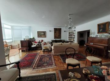 Apartamento · 400m² · 4 Quartos · 2 Vagas · Apartamento com 400 m², 4 quartos sendo 2 suítes à venda no bairro Higienópolis.