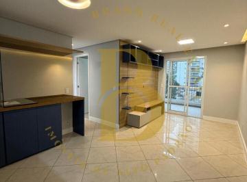 Apartamento · 76m² · 3 Quartos · 2 Vagas · Apartamento com 76 m², 3 quartos sendo 1 suíte para alugar no bairro Ipiranga.