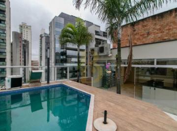 Apartamento · 313m² · 4 Quartos · 5 Vagas · Primorosa cobertura, localizado no Campo Belo.