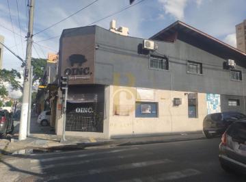 Casa · 221m² · 3 Quartos · Sobrado Comercial com 221 m², 6 Salas e 3 banheiros R$ 1.200.000,00 à venda no bairro Chácara Santo