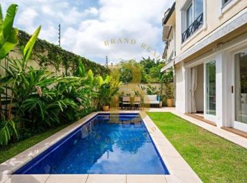 Casa · 395m² · 3 Quartos · 3 Vagas · Casa de condomínio com 395 m², 3 quartos sendo 3 suítes à venda no bairro Morumbi.