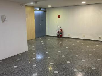 Comercial · 197m² · 2 Vagas · Comercial a venda, com 197 m², no Jardim Paulistano.