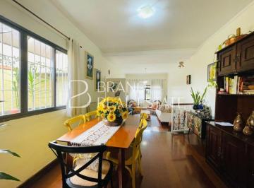 Casa · 148m² · 4 Quartos · 4 Vagas · Casa | 148m² privativos | 4 quartos | 2 suítes | 4 vagas | Próx. metrô Saúde