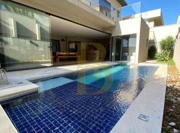 Casa · 530m² · 5 Quartos · 3 Vagas · Casa de condomínio com 530 m², com 5 quartos sendo 4 suítes, mobiliado à venda no Genesis II.
