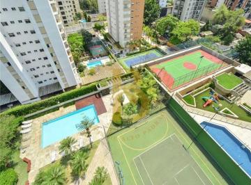 Apartamento · 326m² · 4 Quartos · 5 Vagas · Apartamento com 326 m², 4 quartos sendo 4 suítes à venda no bairro Real Parque.