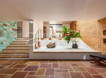 Casa · 508m² · 3 Quartos · 5 Vagas · Casa com 991 m², 3 quartos sendo 1 suíte à venda no bairro Jardim Guedala.