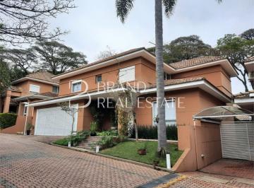 Casa · 400m² · 3 Quartos · 4 Vagas · Casa de condomínio em excelente localização no Jardim Cordeiro.