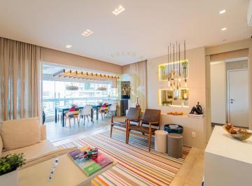 Apartamento · 158m² · 3 Quartos · 3 Vagas · Apartamento em andar alto, com acabamentos primorosos, localizado na Vila Nova Conceição.