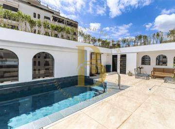 Apartamento · 650m² · 4 Quartos · 4 Vagas · Cobertura com 650 m², 4 quartos sendo 4 suítes à venda no bairro Indianópolis.