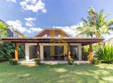 Casa · 403m² · 3 Quartos · 3 Vagas · Casa á venda de 403m² privativos, com 3 suítes e 03 vagas no bairro Fazenda Morumbi.