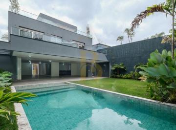 Casa · 740m² · 4 Quartos · 4 Vagas · Casa com 740 m², 4 quartos sendo 4 suítes à venda no bairro Jardim Paulista.