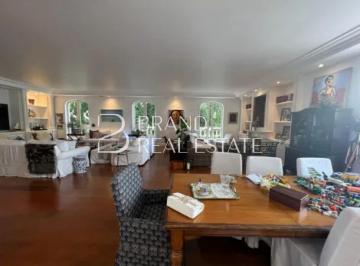 Apartamento · 391m² · 4 Quartos · 5 Vagas · Cobertura á venda de 391m²,com 4 suítes e 5 vagas no bairro Jardim América.