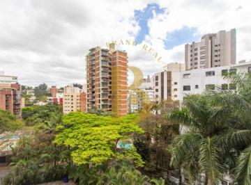 Apartamento · 271m² · 3 Quartos · 4 Vagas · Apartamento com 271 m², 3 quartos sendo 2 suítes à venda no bairro Real Parque.