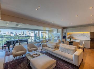 Apartamento · 163m² · 3 Quartos · 3 Vagas · Apartamento  à venda com 163 m²  em Moema. Vista livre para o Ibirapuera.