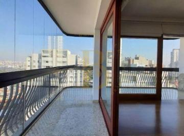 Apartamento · 250m² · 4 Quartos · 5 Vagas · Apartamento com 250 m² para alugar, com 04 suítes e 04 vagas no Alto da Lapa.