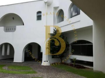 Casa · 632m² · 7 Quartos · 5 Vagas · Casa com 632 m², 7 quartos sendo 4 suítes à venda no bairro Alto de Pinheiros.
