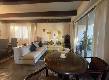 Apartamento · 330m² · 3 Quartos · 3 Vagas · Apartamento com 330 m², 3 quartos sendo 3 suítes à venda no bairro Itaim Bibi.