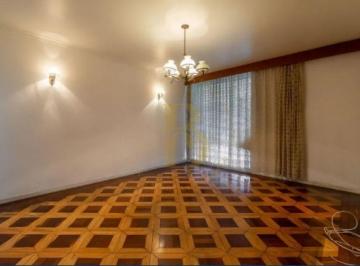 Casa · 147m² · 3 Quartos · 2 Vagas · Casa com 147 m², 3 quartos à venda no bairro Vila Madalena.